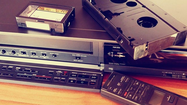 Kiek kainuoja senų video kasečių skaitmeninimas?